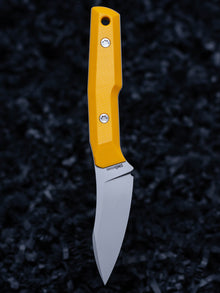 Kestrel — M390 / Yellow G10