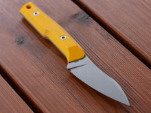 Kestrel — M390 / Yellow G10